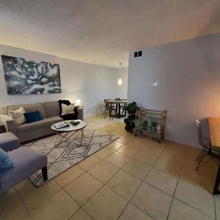Condo Near Downtown Austin - 2Br